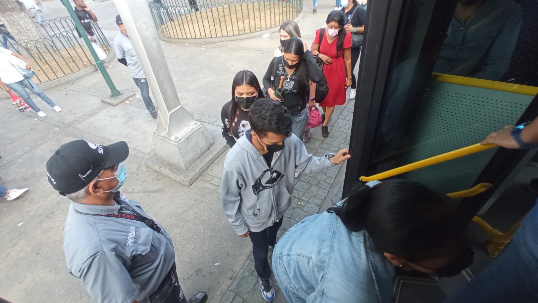 sitssa_ve's tweet photo. #SITSSAINFORMA || Durante la semana del 12 al 18 de agosto tuvimos una movilidad de 69.678 usuarios, y 2008 despachos a nivel nacional. Una vez más consolidamos la Gran Misión Transporte Venezuela.

#Entérate #GMTVen #22Ago https://t.co/EBTeoETBbk