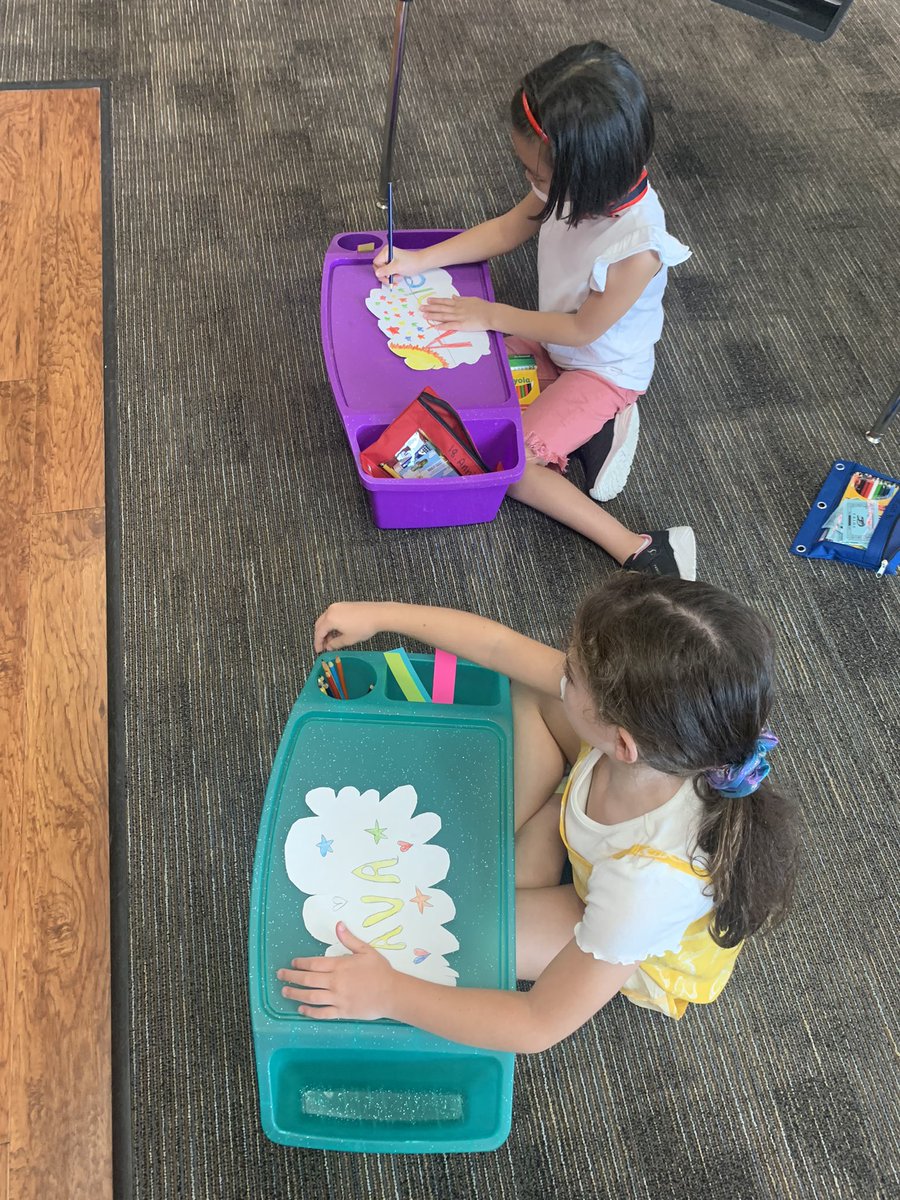 MrsBarcus's tweet photo. We made rainbow clouds on our rainy first day! Fun facts written on each colored piece of paper😍🌈 https://t.co/ZZTZjz2t7R