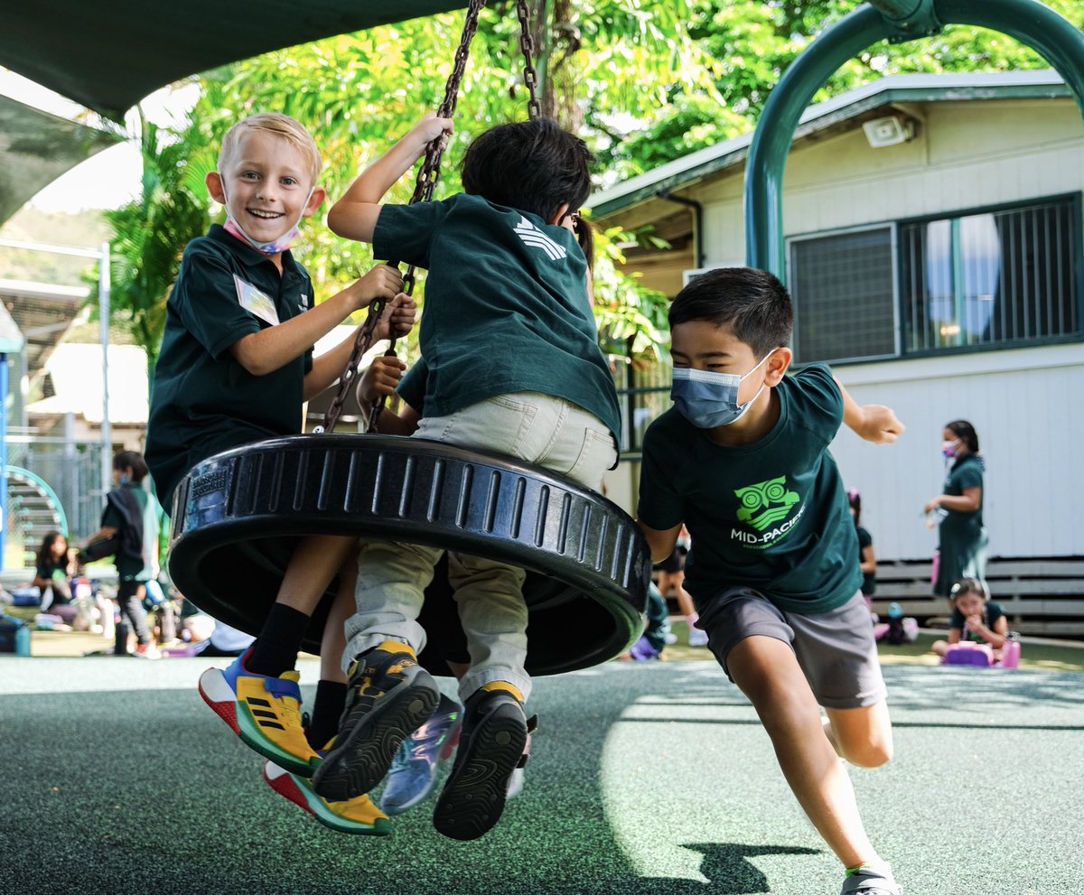 midpac's tweet photo. Everybody loves recess time! Mid-Pacific elementary students took advantage of the beautiful Manoa weather this morning. #midpacific #recessrocks https://t.co/fQRb28OSW9