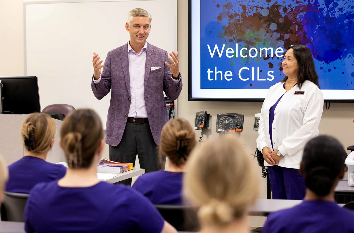 Another exciting #FDOC for #ECU!

Make it a great year, #Pirates ☠️