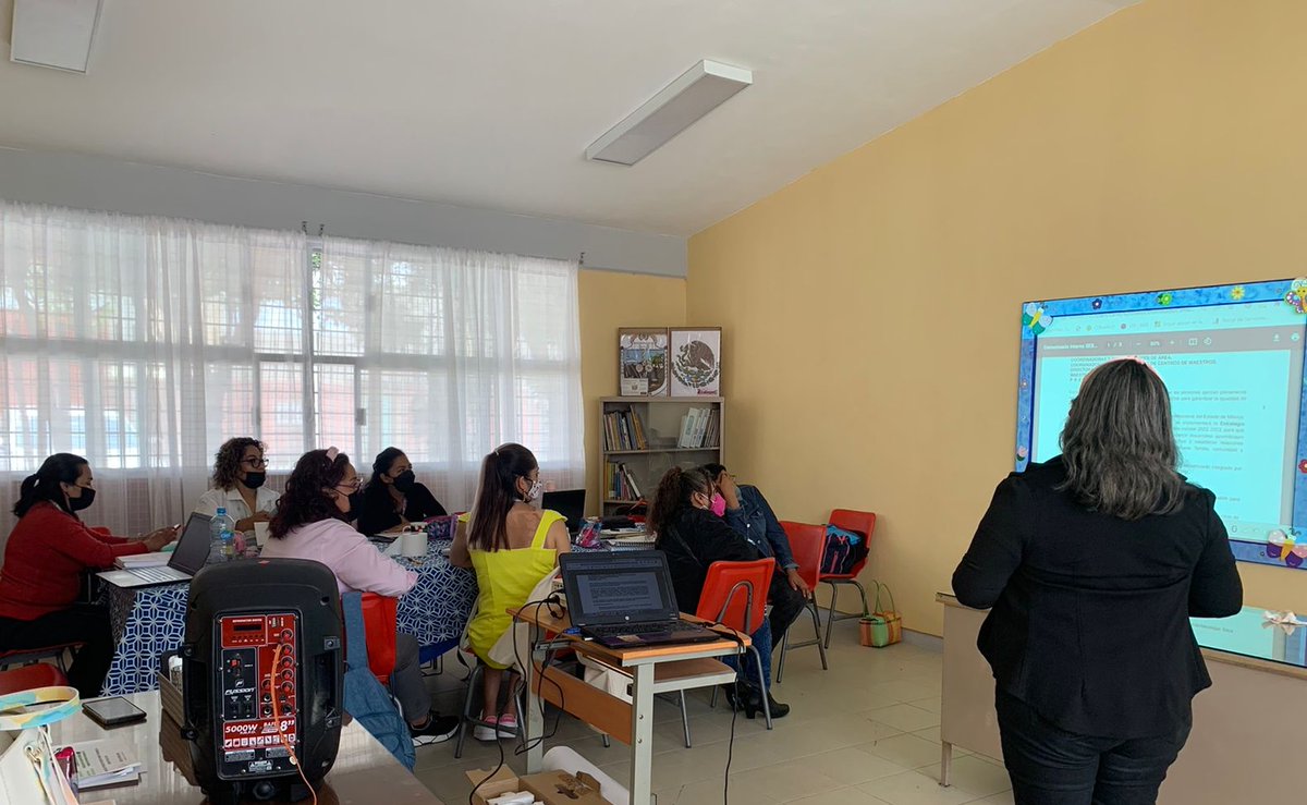 2706Laura's tweet photo. El colectivo docente del JN José María Velasco CCT 15EJN3885R Z.E. J033 revisa los objetivos de la Estrategia Curricular en Igualdad de Género para su implementación en este Ciclo Escolar 2022-2023. #IgualdadDeGeneroEdomex #CTE
@geramonro05 @TinocoGRogelio @SEB_Edomex https://t.co/OAmdGWRK36