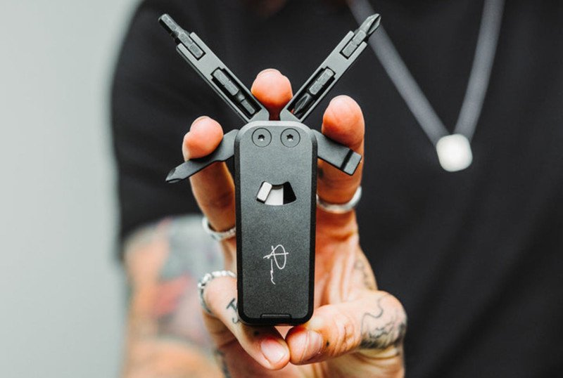 #PeterMcKinnon’s camera tool is a Swiss army knife for #photographers zorz.it/3brJsQa | #JamesDeruvo #CameraTools #PetesPirateLife #ProfessionalPhotographer #PMCameraTool #products #gear #equipment