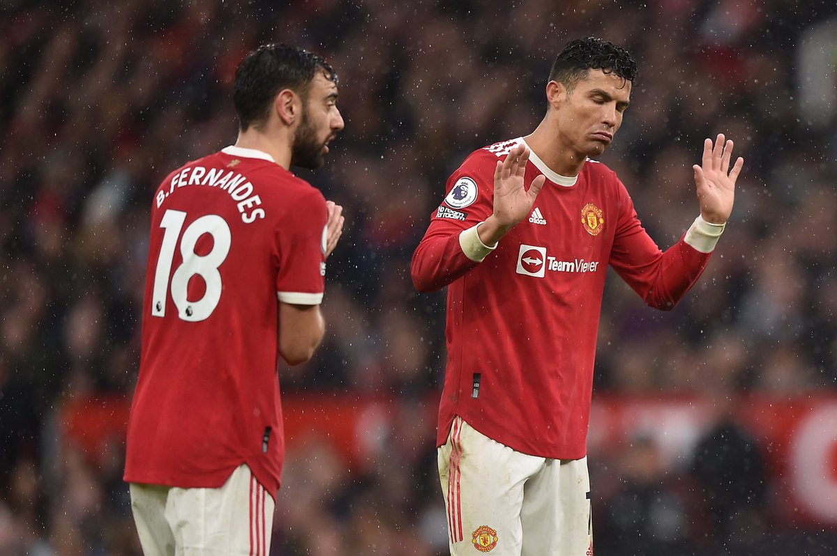 Bruno Fernandes tells Eleven Sports: “Cristiano Ronaldo’s future? I may know one thing or another, I won't be the one who will say it”. 🚨🔴🇵🇹 #MUFC “For now he's a United player, he’s quiet - if he's going to leave or if he won't leave, he will speak soon as he said”.