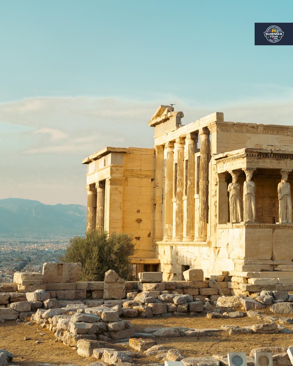 umichbball's tweet photo. On top of the world at the Acropolis 🏛🇬🇷 https://t.co/dGHf6O0wjF