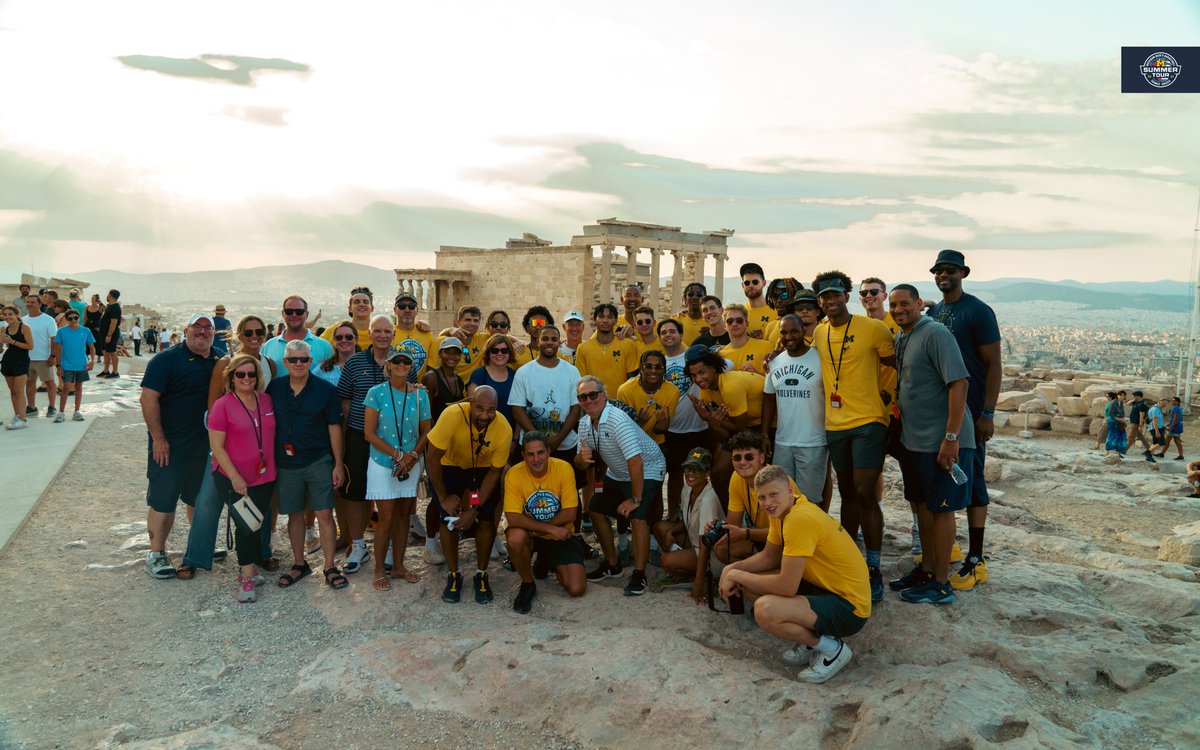 umichbball's tweet photo. On top of the world at the Acropolis 🏛🇬🇷 https://t.co/dGHf6O0wjF