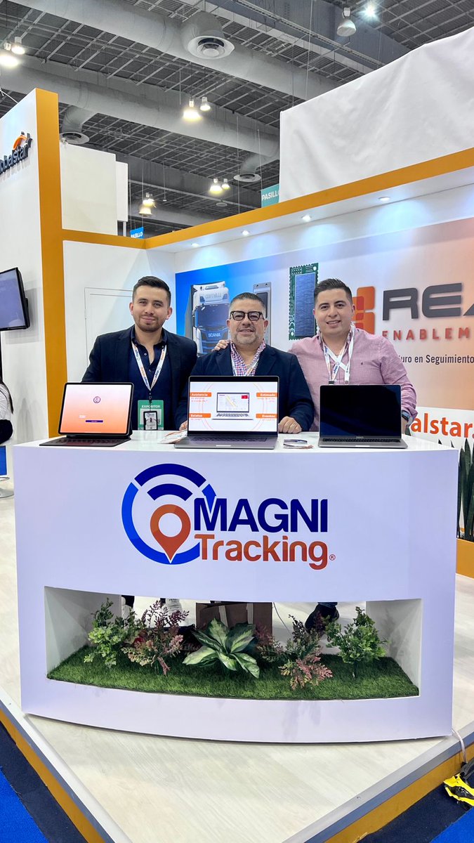 Globalstarlatam's tweet photo. Concluimos de forma exitosa nuestra participación en The Logistics World ®en ciudad de #México junto a nuestros #partners #MagniTracking donde presentamos nuestras soluciones #IoT #industriales @Globalstar  #logisticainternacional #transporte https://t.co/9ZFvLoZ6a4 https://t.co/XAVb4gDaXJ