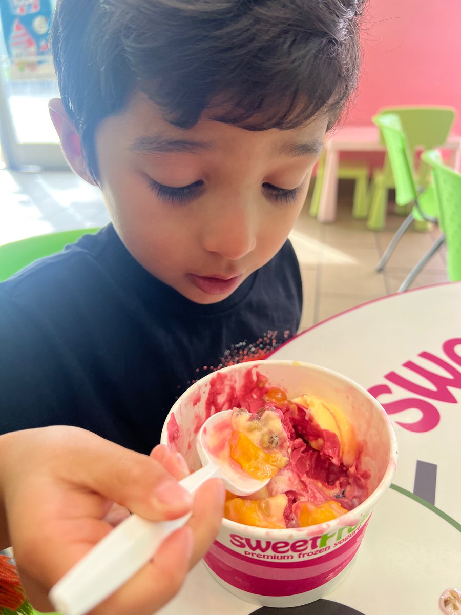 A much needed sweet frog after a not so sweet school day today. My little kinder bulldog learner left his backpack, lunch-bag, umbrella, and extra shoes on the morning bus 😢 #RCISDjoy