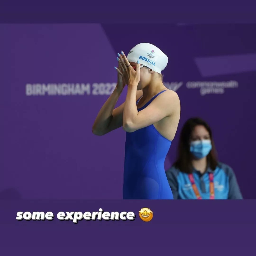 russell13_julia's tweet photo. When you look back over the last few weeks.. Emma's comment says it all 🥰 it was lovely to have you home for a wee while @emmarussell51 #someexperience https://t.co/BDBr8LT8Co