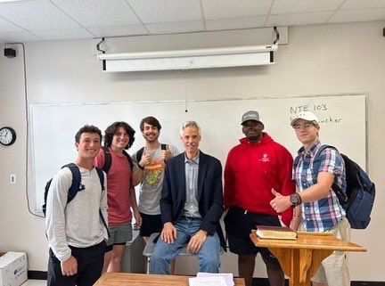 TFC_Baseball's tweet photo. First day of class pictures. Really appreciate our professors and looking forward to a great semester in the classroom! https://t.co/JdCM8UnD6G