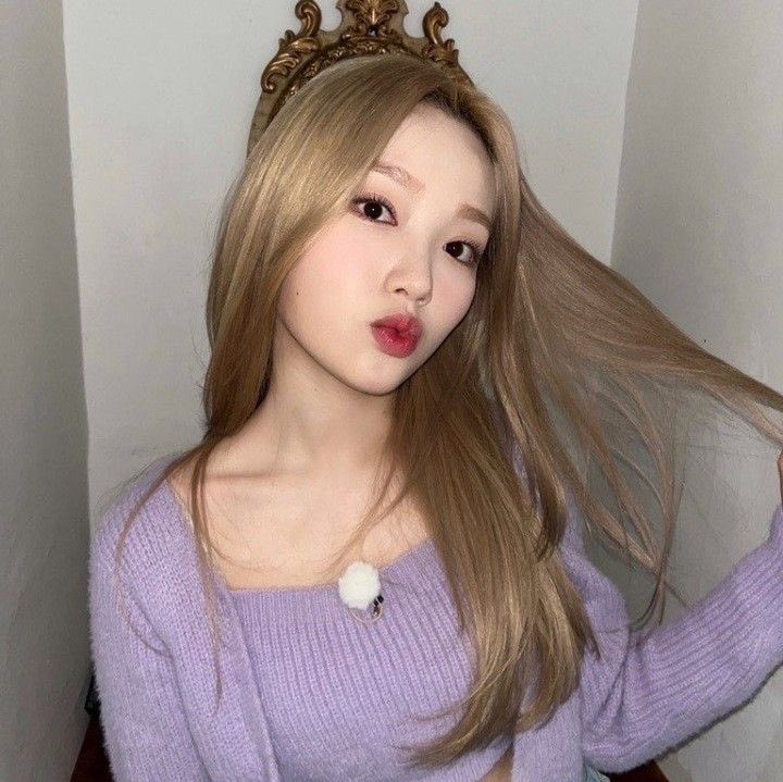 chuuqie's tweet photo. hi ! ♡ im aurora , not new to stan tweet but looking for interactive flover, deobi, carat, fearnot, orbit, moa, xdinary heroes &amp; any other fandom #moots !  like + rt to spread ૮₍ ˃ ᵕ ˂ ₎ა ❤︎
#lesserafind https://t.co/FdHeWy6YEO