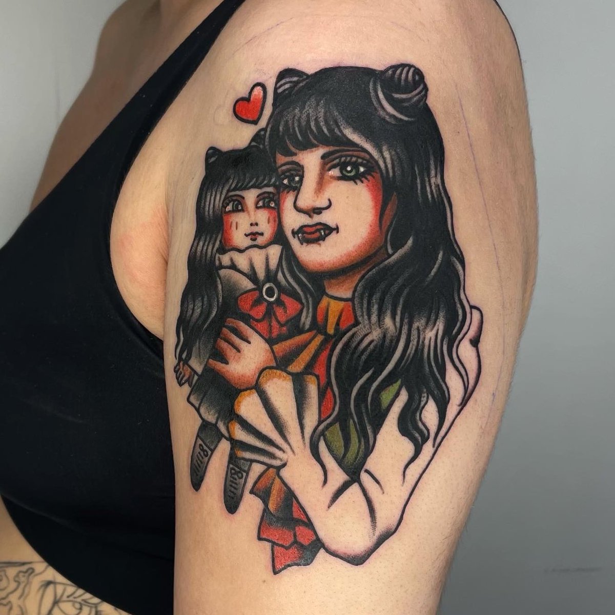 electricdeezy's tweet photo. nadja &amp; nadja dolly from my what we do in the shadows flash 🫶🏻 https://t.co/qsyJntOuJ1