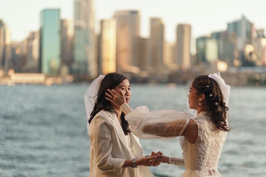 nicadelrosario's tweet image. We still have so much to say and so many people to thank, but for now, here are wonderful photos from Mark, who was Pau’s wedding photographer, but kindly offered to help us out when our original photographer’s visa didn’t get approved in time. 🥺

#jusmarriednica