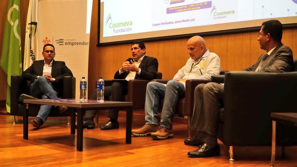 SENA_RValle's tweet photo. La alianza con Fundación Coomeva, del @Grupo_Coomeva, busca aunar esfuerzos que permitan beneficiar a la población a través de programas de formación, emprendimiento y empresarismo, fomentando una cultura del emprendimiento en acciones enfocadas al desarrollo empresarial. https://t.co/UGuXYZ4mA4