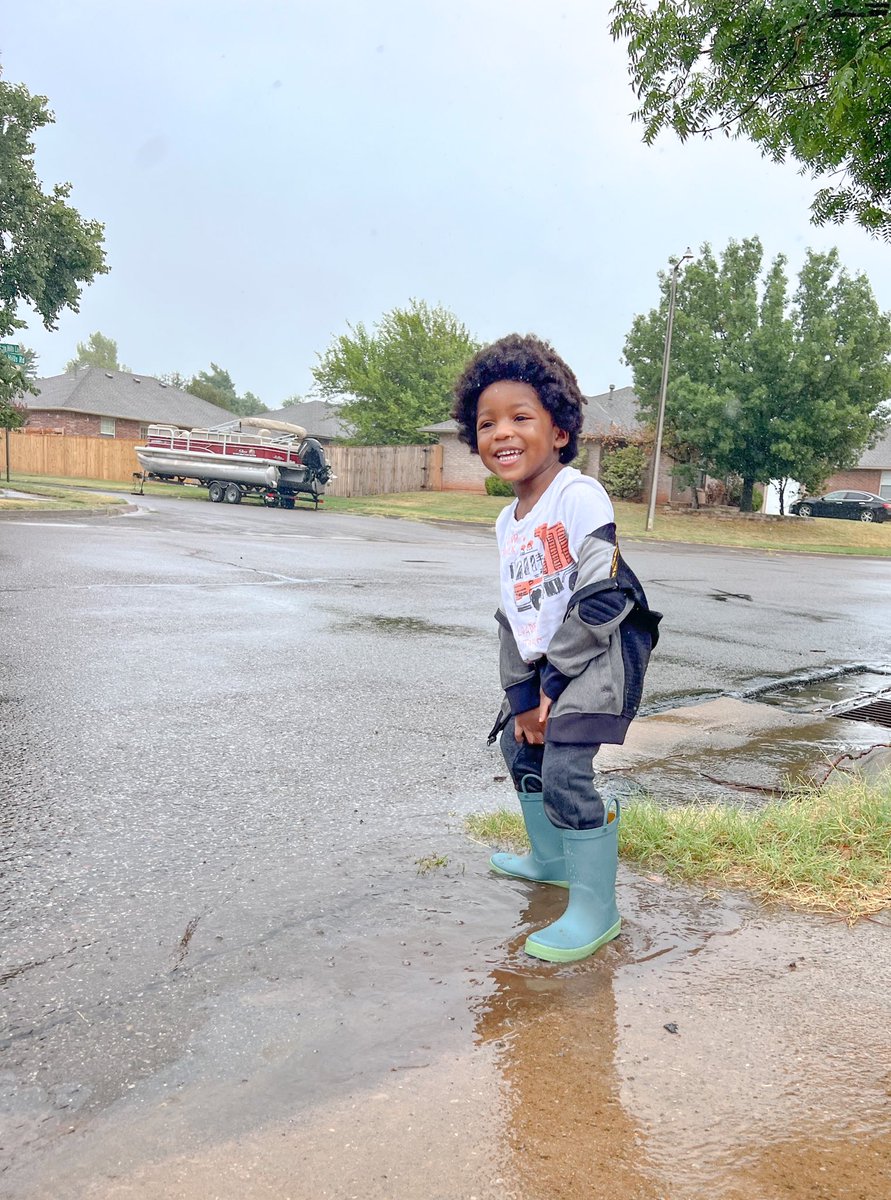 HeavenlySkyes_'s tweet photo. #KalReign appreciation post🌦 https://t.co/uGO8fOM43D