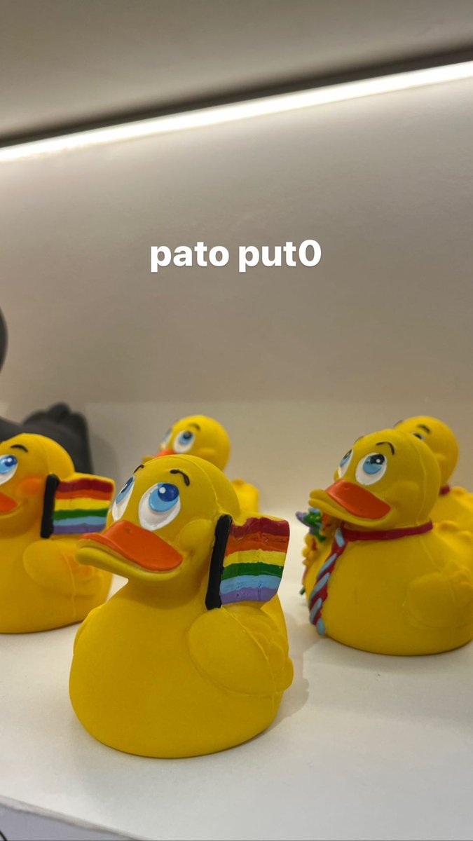 benzagram's tweet photo. ⇥@.martibenza vía stories - (22.08.22) - [8] https://t.co/23hj6g4V9v