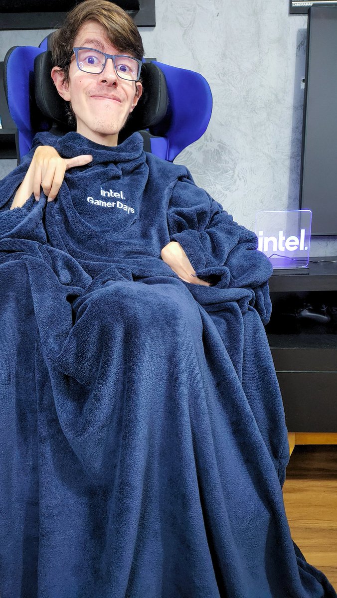 Machadinho_br's tweet photo. Gente um passarinho me mandou avisar que do dia 25/08 até 04/09 vai rolar a #IntelGamerDay então fiquem ligados que vai ter muita promoção e novidades segue o link: https://t.co/2EYSLM1RJq
#SeTemIntelTemJogo #TimeAzul #Publi @intelbrasil https://t.co/Hw84GmNi6o