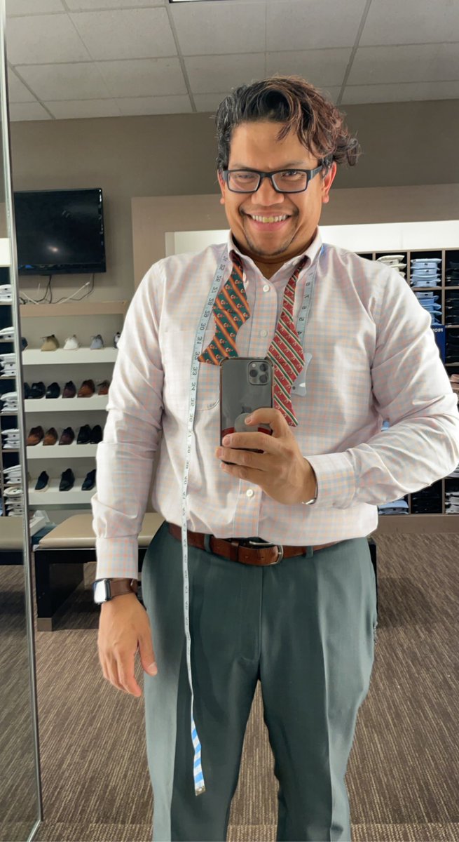 Channeling my inner <a href="/KappaSigmaWGS/">KappaSigmaWGS</a> by wearing a bow tie for work, too bad he’s the one who usually ties my bow tie for me. 😅 the YouTube videos did not help me at all. 😬