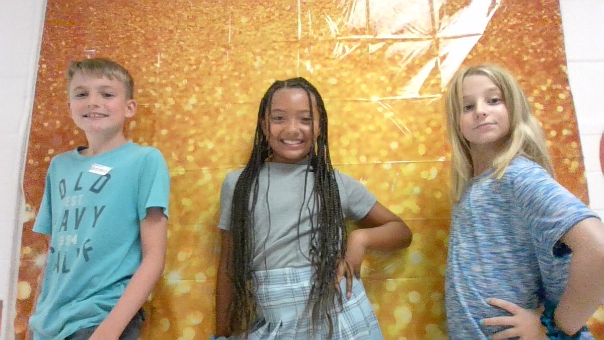 Rolling Valley Rockin 4th Grade tweet media