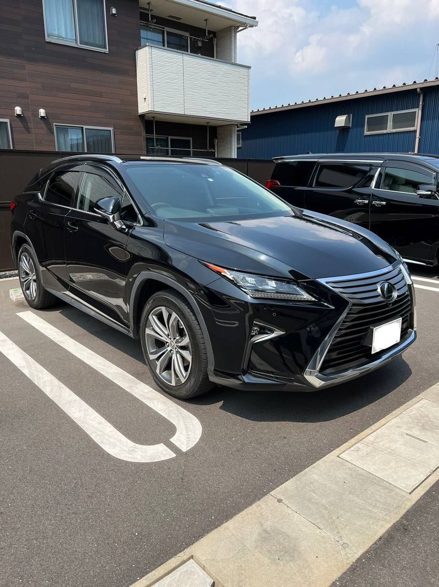 felineperson's tweet photo. 金融車  

LEXUS RX200t
バージョンL

売り出し中‼️ https://t.co/pO912wtGDU