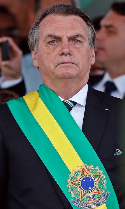 MicaelRPO's tweet photo. Vai Presidente, coloca eles no seu devido lugar!!! #BolsonaroNoJN #BolsonaroNoJornalNacional  🇧🇷🇧🇷🇧🇷🇧🇷 https://t.co/dpf1uqueUx