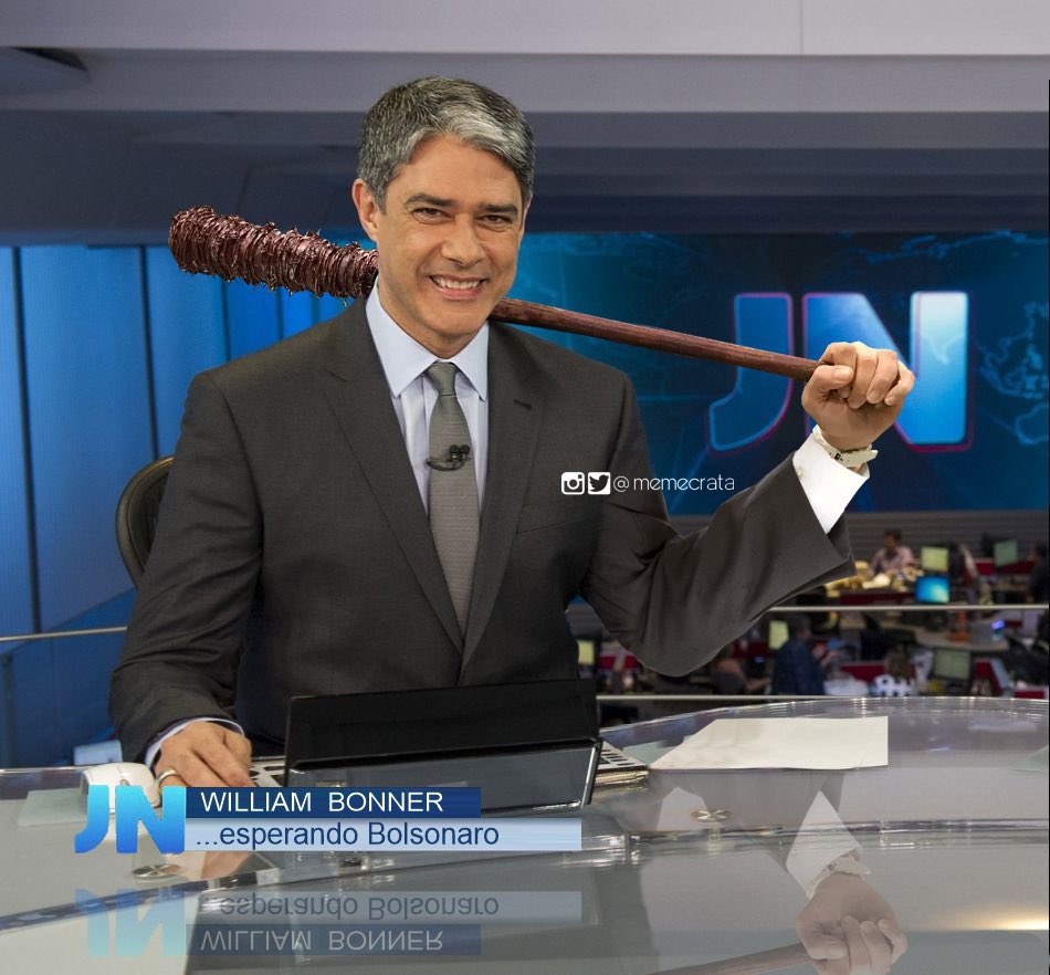 NazareAmarga's tweet photo. William Bonner você é o maioral #JornalNacional https://t.co/e4vGgyZLHg