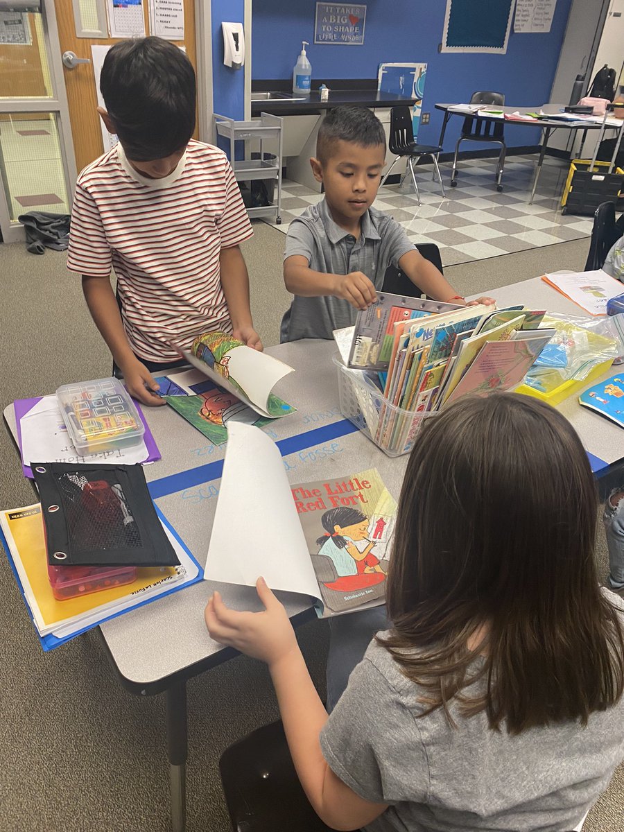I caught some amazing young Eagle readers today that were working hard at setting a purpose for their reading and practicing independent reading 📚#hfsoars #ecisdtweets #ecproud #readersareleaders