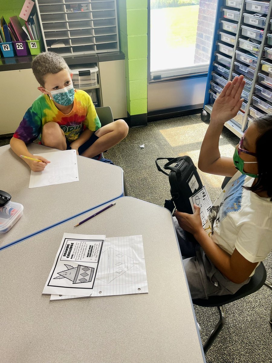AliElfessiD54's tweet photo. Fun team building activity today focusing on communication. Students were given a picture &amp; had to explain to their partner how to draw the object without using certain words that were off limits. We learned to be clear, specific, &amp; the importance of listening carefully! #WeAre54 https://t.co/ONrsmmqHtQ