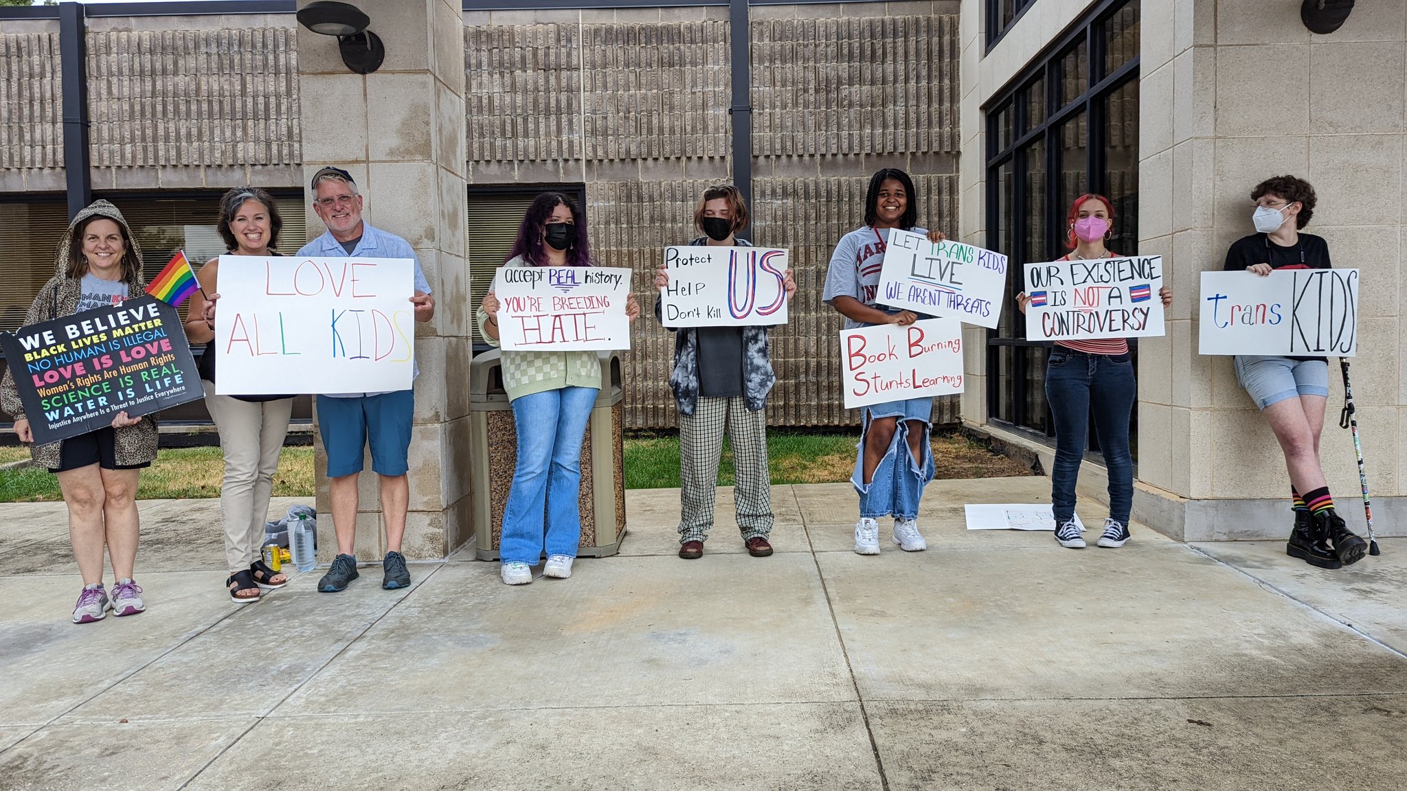 steven monacelli on Twitter "NOW Protesters have gathered outside