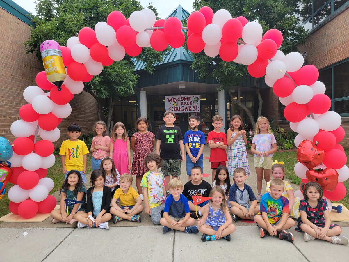 We had the BEST first day in first and second grade!  #smallschoolbigheart <a href="/ColumbiaES_fcps/">Columbia Elementary School</a>