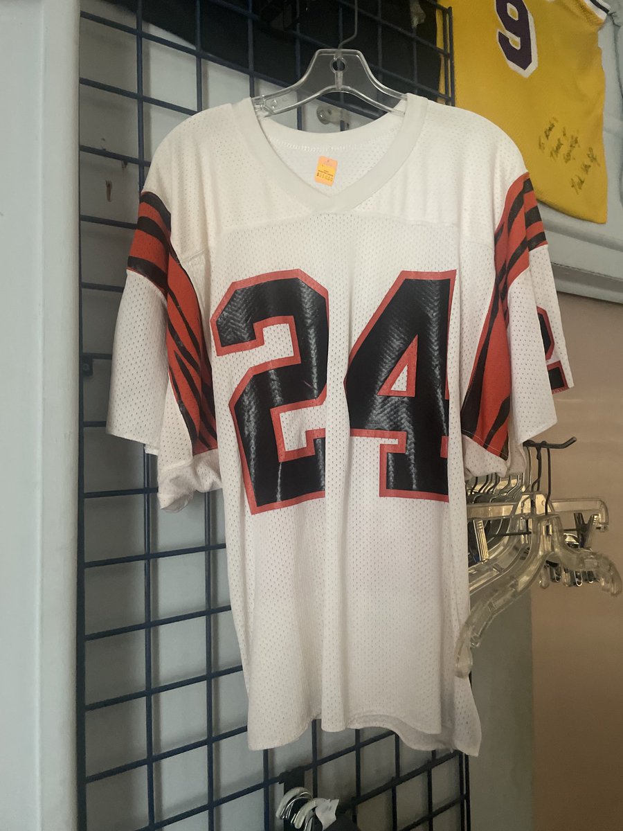 Bengal Jim & Friends tweet media