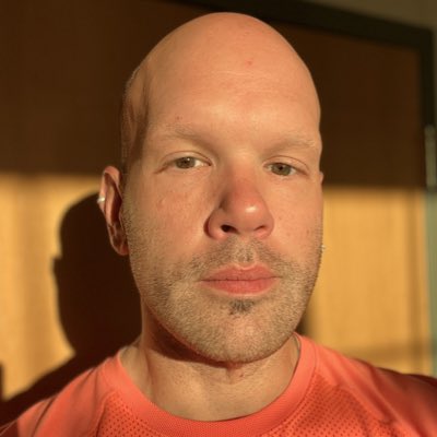 C_BOMBerger's tweet photo. #NewProfilePic https://t.co/8a4NiU5fFo