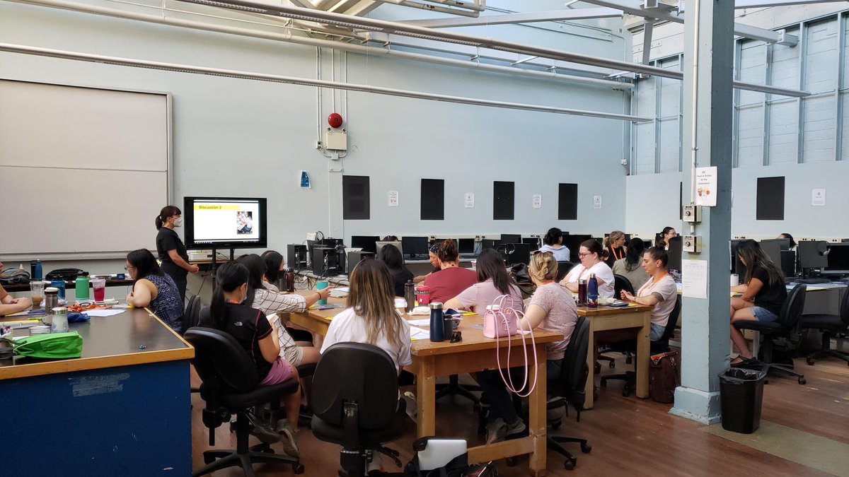 ckmng8's tweet image. First day @ScienceWorldTR for #STEAMDays2022 #SWTechup #readytolearn #teacherprod #sd43teachers