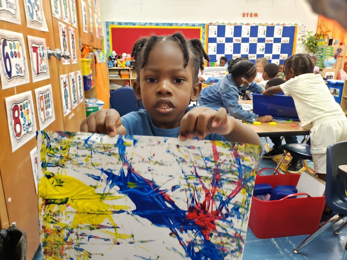 MtCarmelES_HCS's tweet photo. Pre-K STEM Monday = Marble Painting with Primary Colors!! @iammrsbolds @AntonioMattox2 @HenryCountyBOE @drhafza
#MustangsRock #CommunityBuilders #YouBelongInHenry #BeLikePike #MakingBOLDmoves #STEM #gaprek https://t.co/EyfPvuNUA3