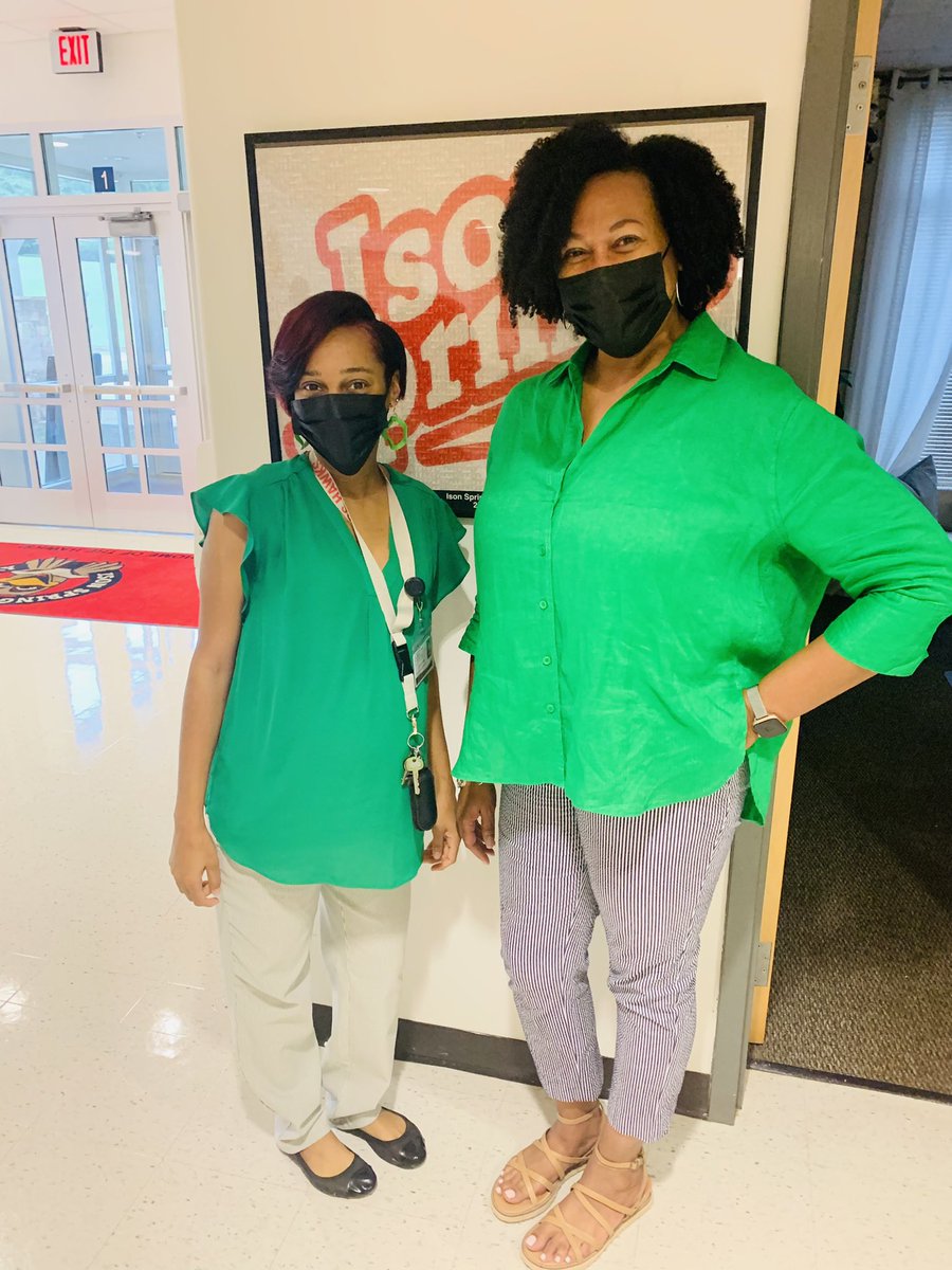 MrsLRPope's tweet photo. Look 👀 who I was caught twinning with today! Striped pants and all! Our one and only #TalentedAndGiftedTeacher! 🥰🥰 #ThisWasNotPlanned https://t.co/ASvpSVRdid