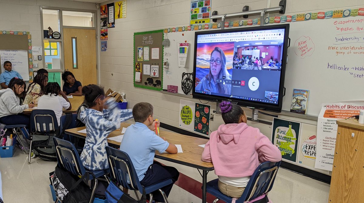 Stephanie White tweet media