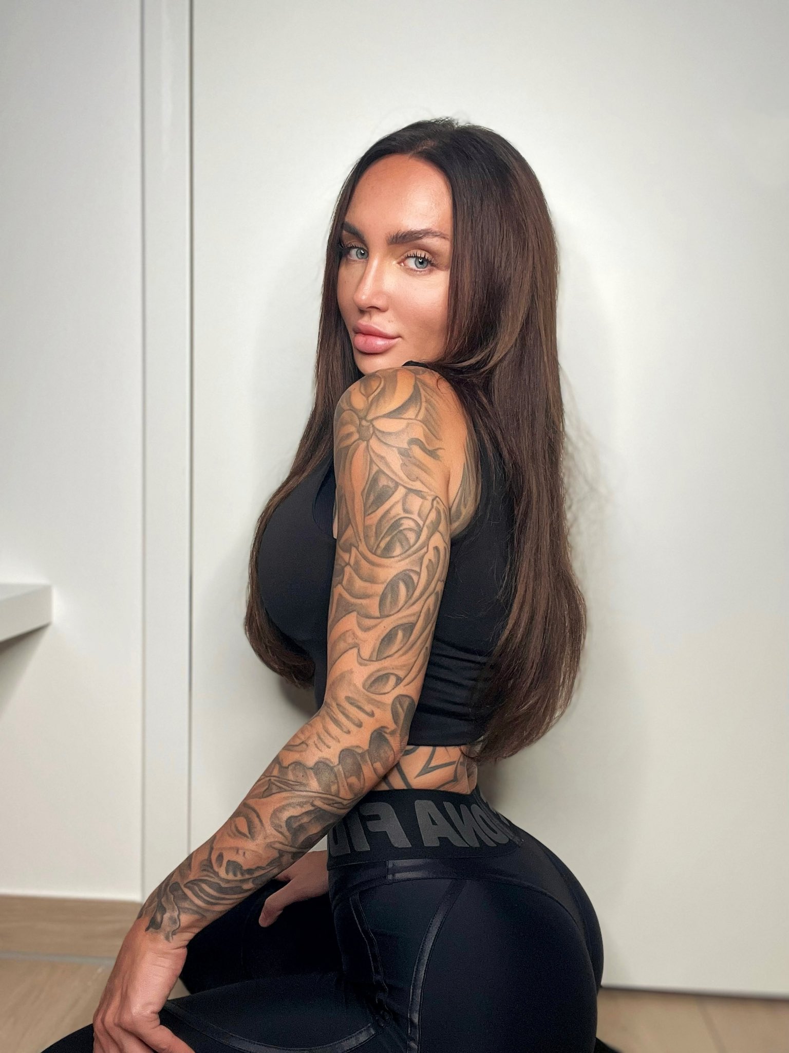 kulikova (@lkulikovaa)  X