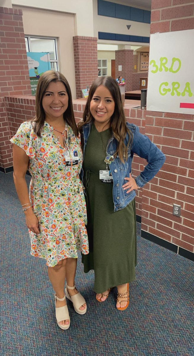What a magical class!!!! 😍 I’m in love! Here’s to year 5 with an amazing partner @MrsSutphen! <a href="/CFISDELs/">CFISD EBs</a> -#letsdothis