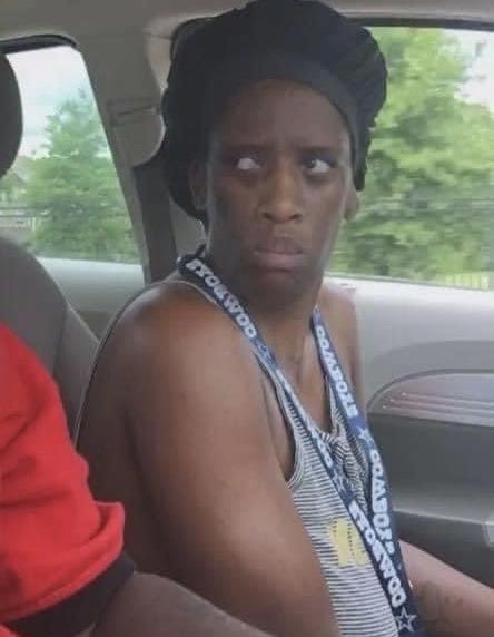 faiththegemini's tweet photo. How I be looking at my nigga when his phone rings🤣 https://t.co/ESJGtagNUG