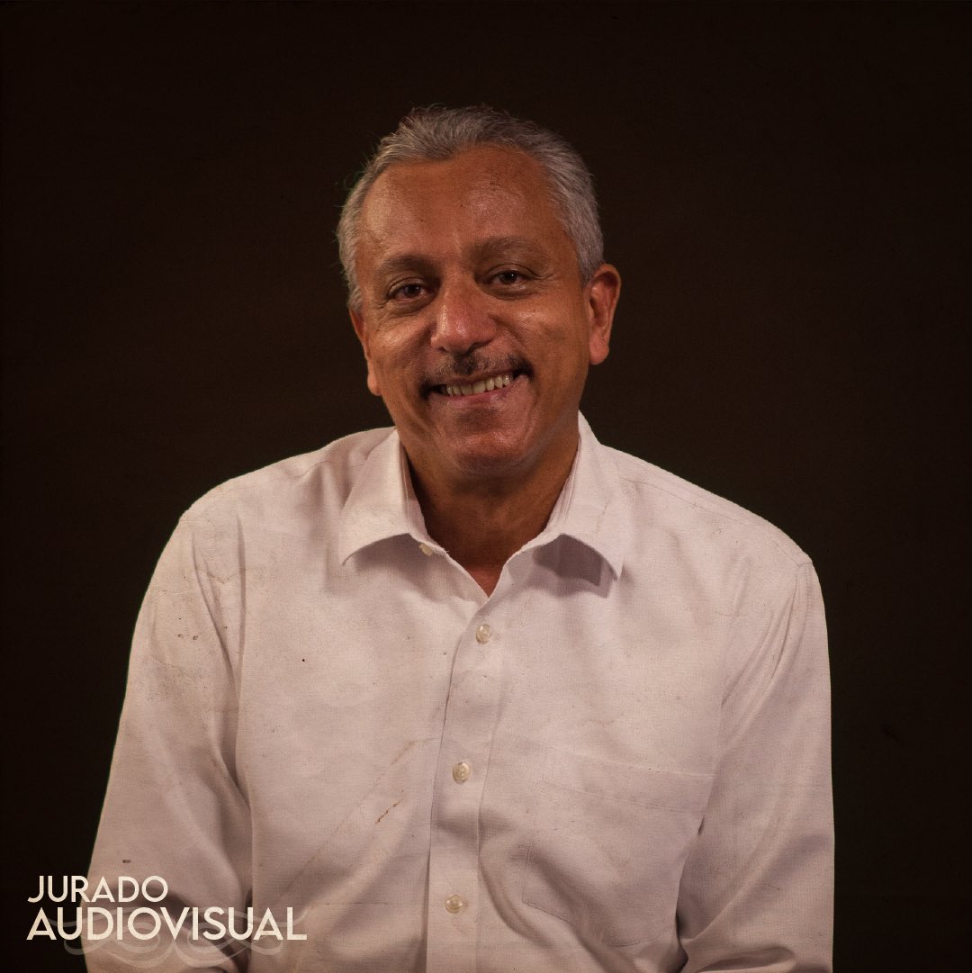 macspucmm's tweet photo. JOSÉ D’LAURA 🎬
¡Conoce 3 datos de nuestro jurado!

https://t.co/wnVACRQ186ítico de cine
2.Amante de la literatura
https://t.co/mi3euzyLbu de sus músicos favoritos es Joan Manuel Serrat

#7maEdicion #MuestraAudiovisual #TodosSomosMacs https://t.co/0NRtsC0g77