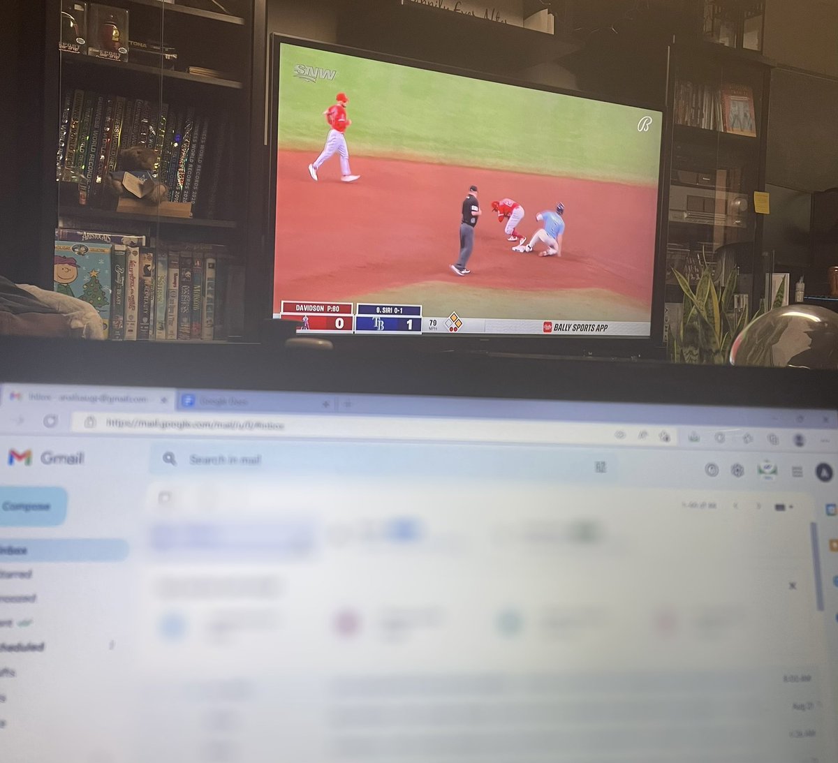 Working on #ugc emails and watching baseball 🥰 (just like every other night 🤣) #UGCCreators #UGCcreator #ugccommunity #UGCcontent