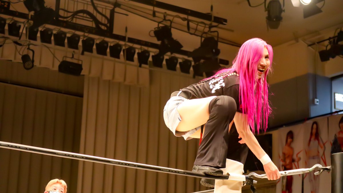 Ko0289's tweet photo. #Marvelouspro 8月8日後楽園ホール大会、#KAORU 選手引退興行!
KAORUさんのラストムーンサルト!!本当にこのムーンサルトに何度感動をいただいたか分かりません!プロレス界で一番大好きなムーンサルト!!
#KAORUさんありがとう #KAORUさんのすきなところ #WFIX https://t.co/F7vKJOD8c9