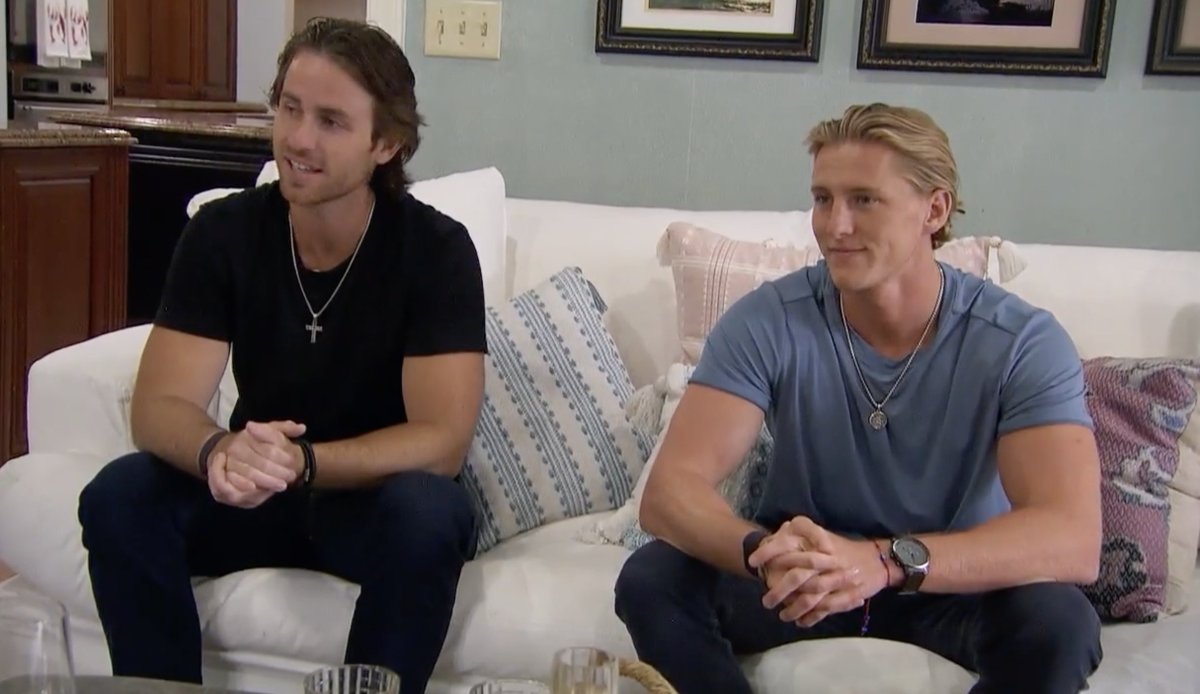 the vibe is two youth pastors ready to talk to you about rocking out for the lord #TheBachelorette