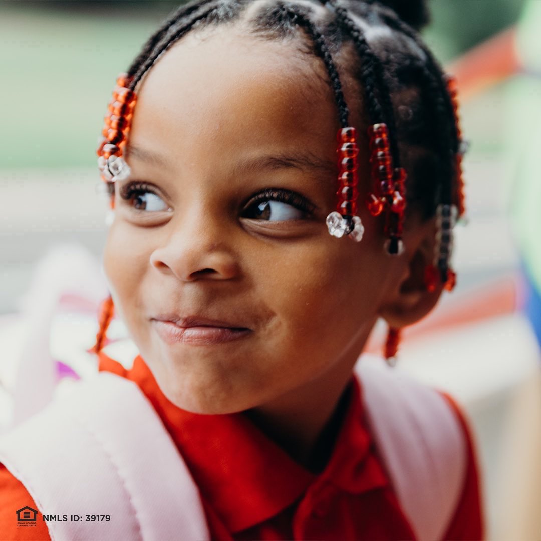 MovementMtg's tweet photo. HAPPY FIRST DAY OF SCHOOL! Movement scholars...we've missed you. 🤩 Here's to another year of growth, learning, love and value.

#MovementMortgage #MovementSchools https://t.co/z6V5oPUNKm