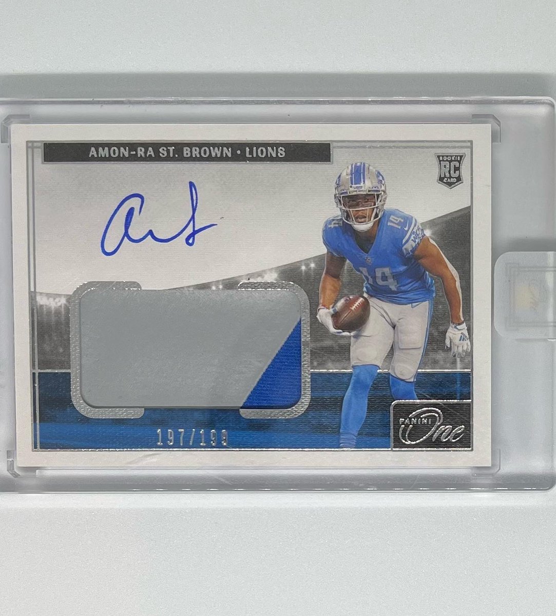 FluffheadCards's tweet photo. Big Amon-Ra St. Brown mail day — Flawless Auto /15, /20 and Panini One RPA /199 https://t.co/KekCyBiOIV