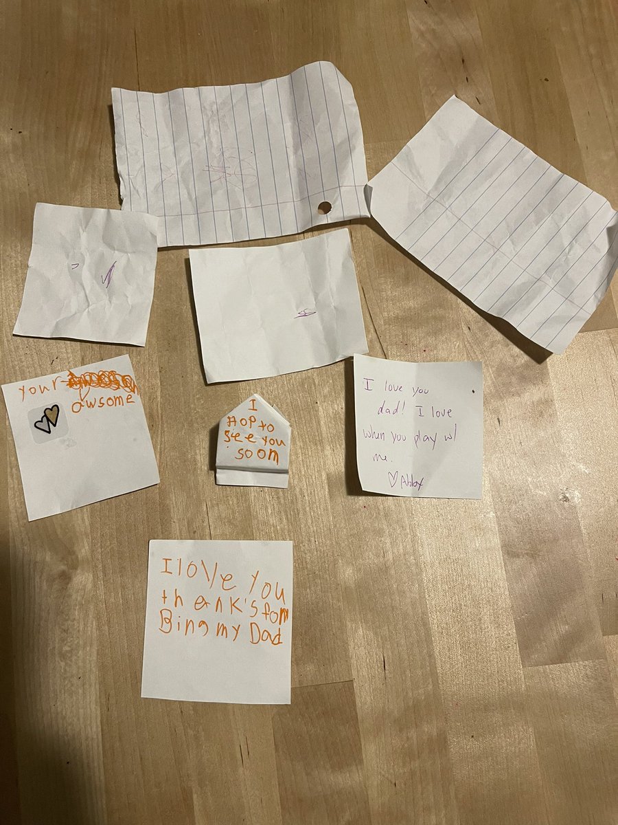 I love #EmergencyMedicine, but being away from my kids for an entire month on away rotations is rough. My girls came to visit for our anniversary and they left notes in random places that I’m still finding. They keep me going. #EMbound #MedTwitterKids