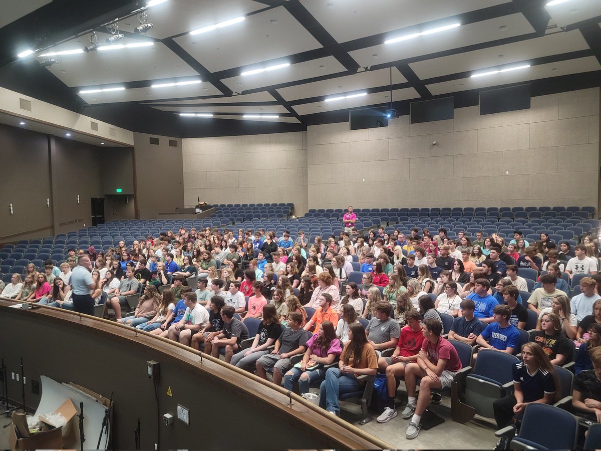 Our first class meetings went great today! It was so good to see all our students back on campus and share about our high school procedures and traditions! #ghs_panthers #GreenbrierProud