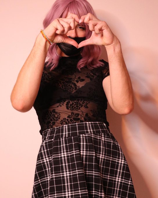 Love you all ?? #femboy #nstwtw #onlyfans #onlyfanspromo #sissybois #sissy #femboi #sexy #fem #feet #toes