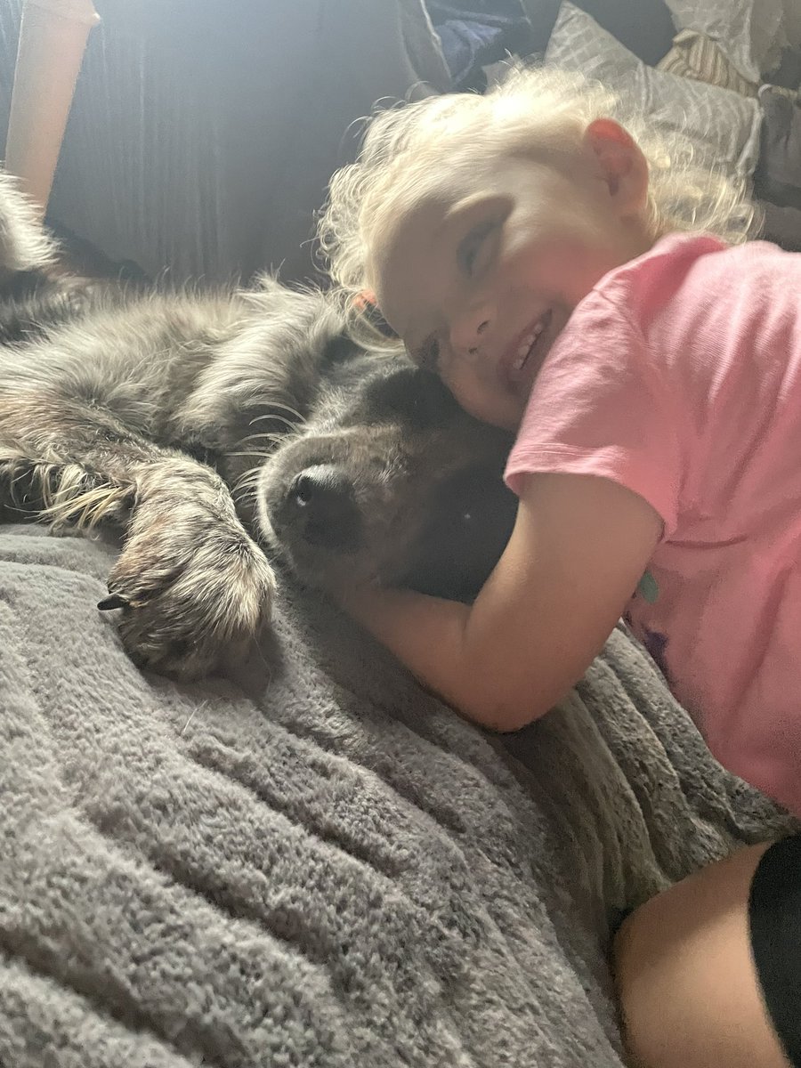 BuchananHalee's tweet photo. My heart is so happy. 🥹❤️ So thankful her momma and daddy share this little spit fire with me. ❤️ https://t.co/srw4SchpI4