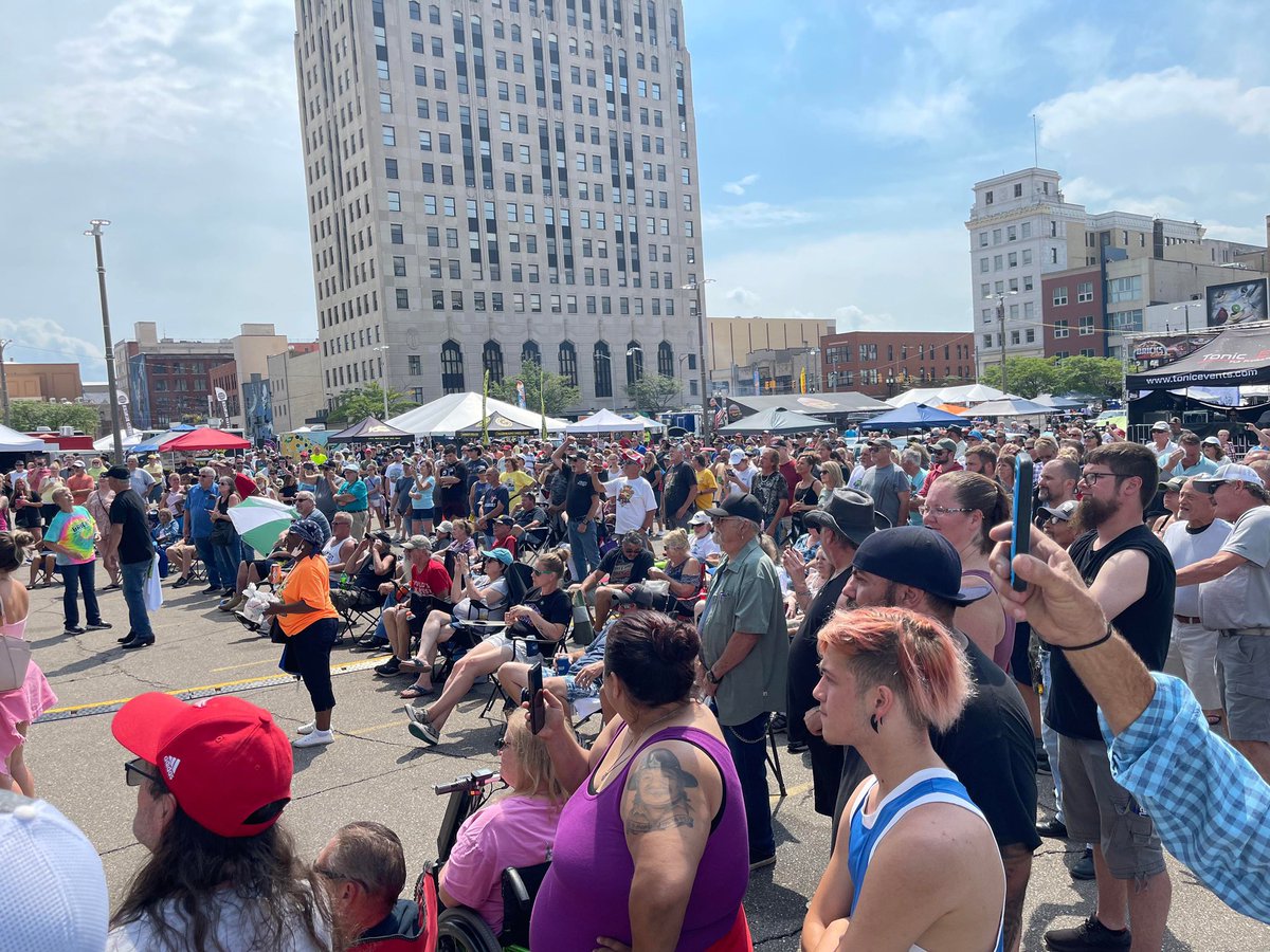 Back to the Bricks tweet media