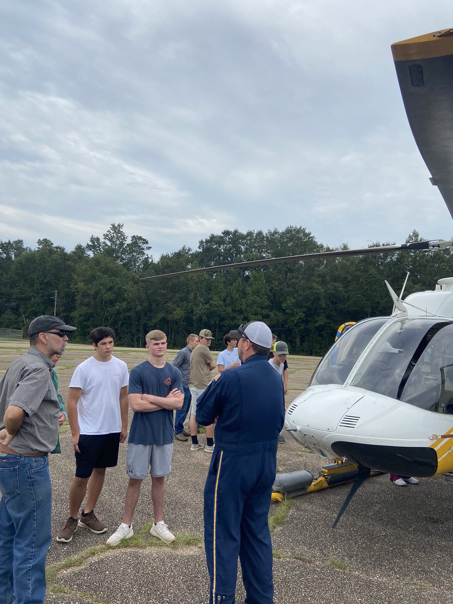 LamarCoCTE's tweet photo. Never a dull moment when Rescue 7 visits the Tech Center! Students in Health Science, Unmanned Aerial, and Metal Fab all see real life applications of the skills they are learning! Many thanks, Rescue 7! #realskillslccte https://t.co/0DGUIz5M4r